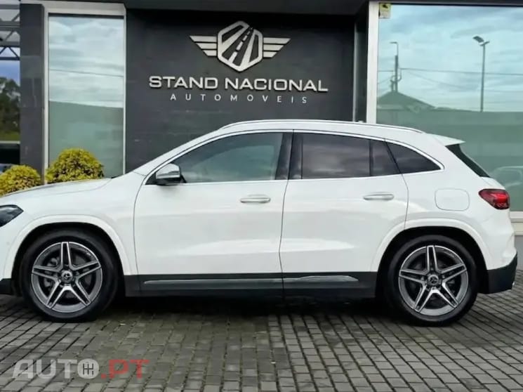 Mercedes-Benz GLA 180 d AMG Line