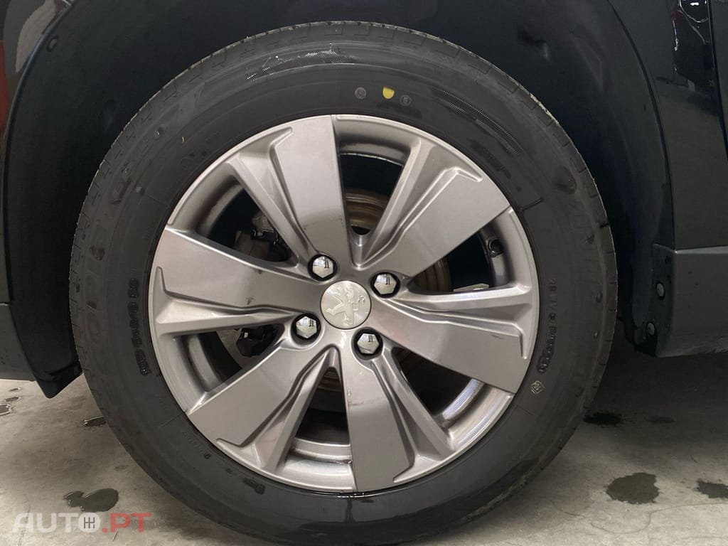 Peugeot 2008 1.2 PureTech Active