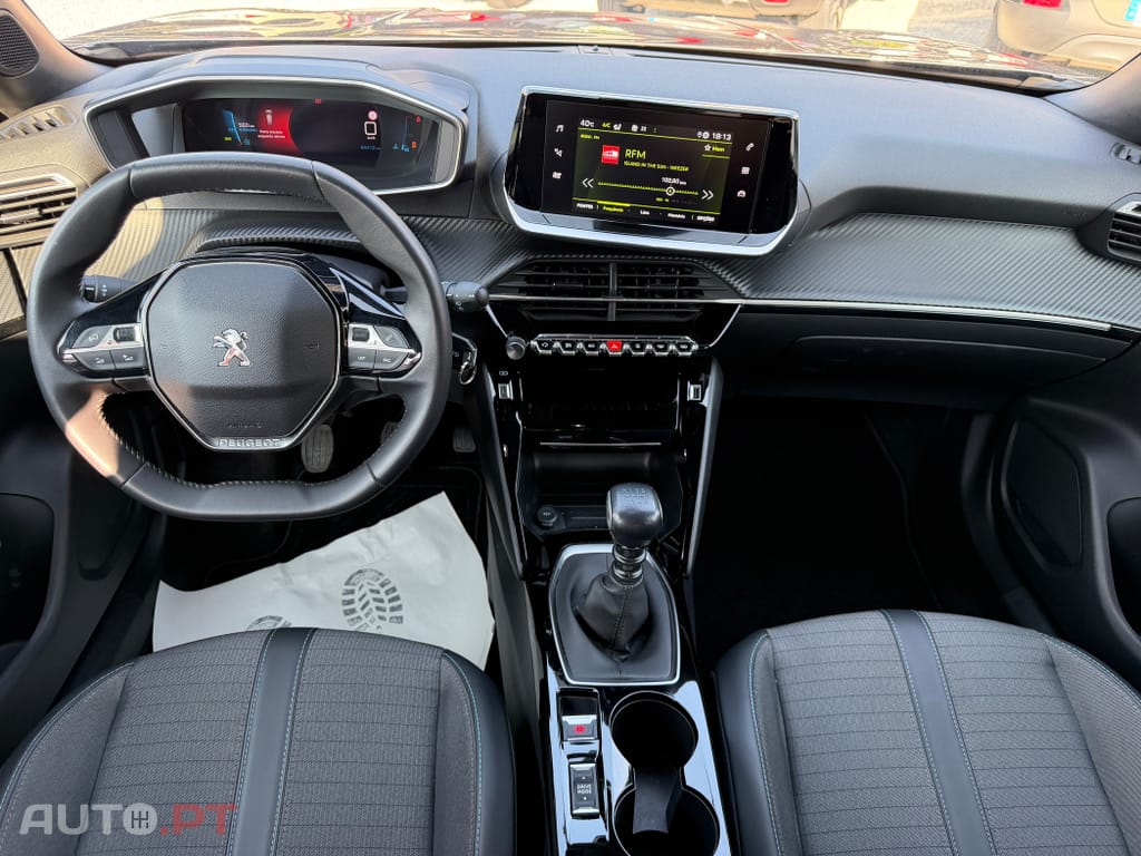 Peugeot 2008 PureTech 100 Allure