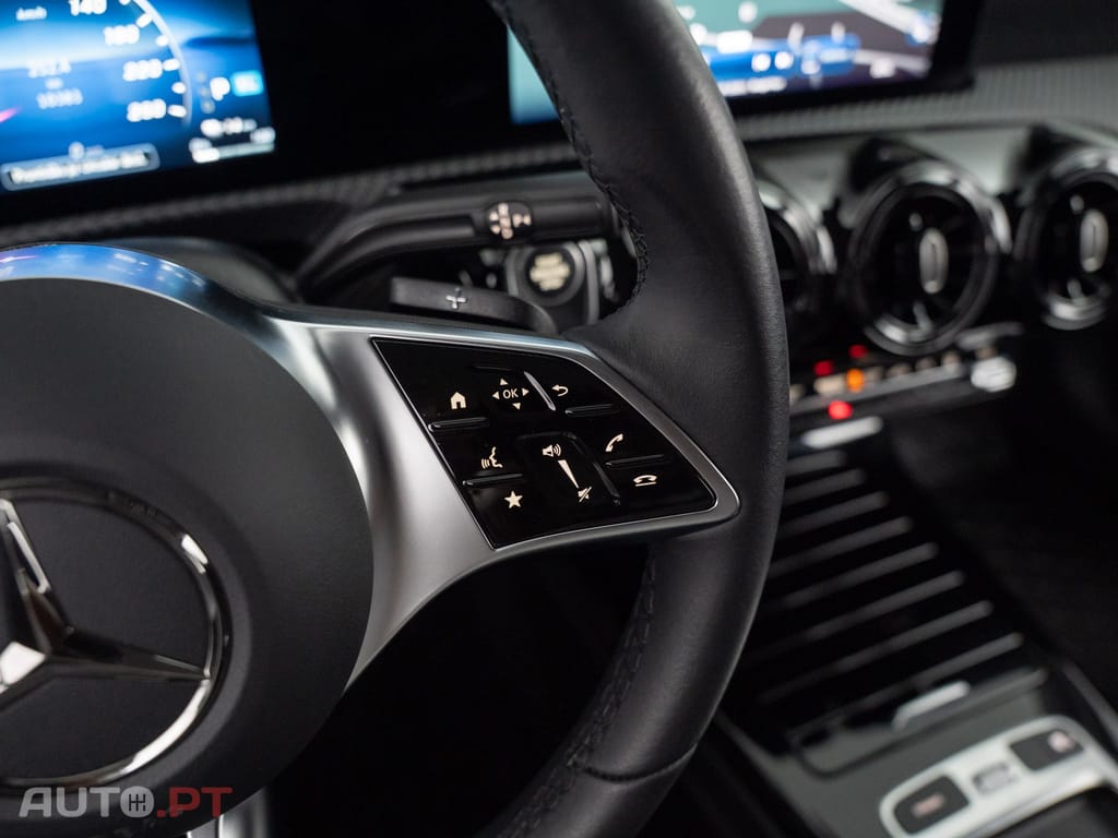 Mercedes-Benz A 250 e