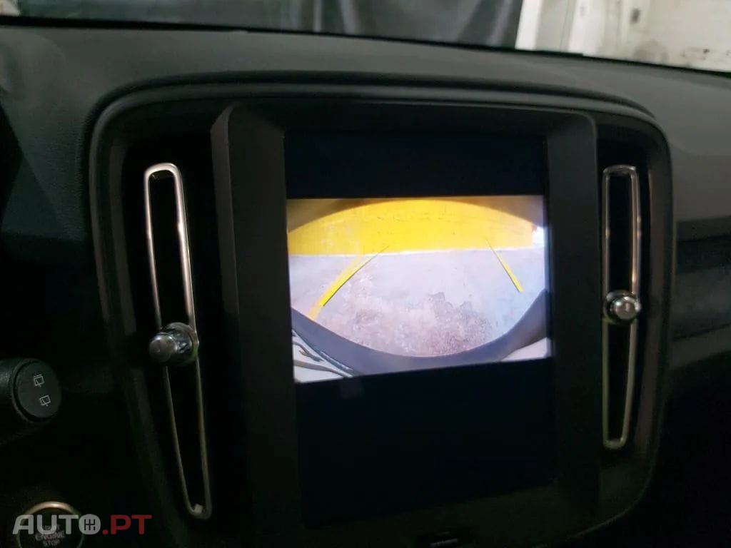 Volvo XC40 1.5 T2 Momentum Core Geartronic
