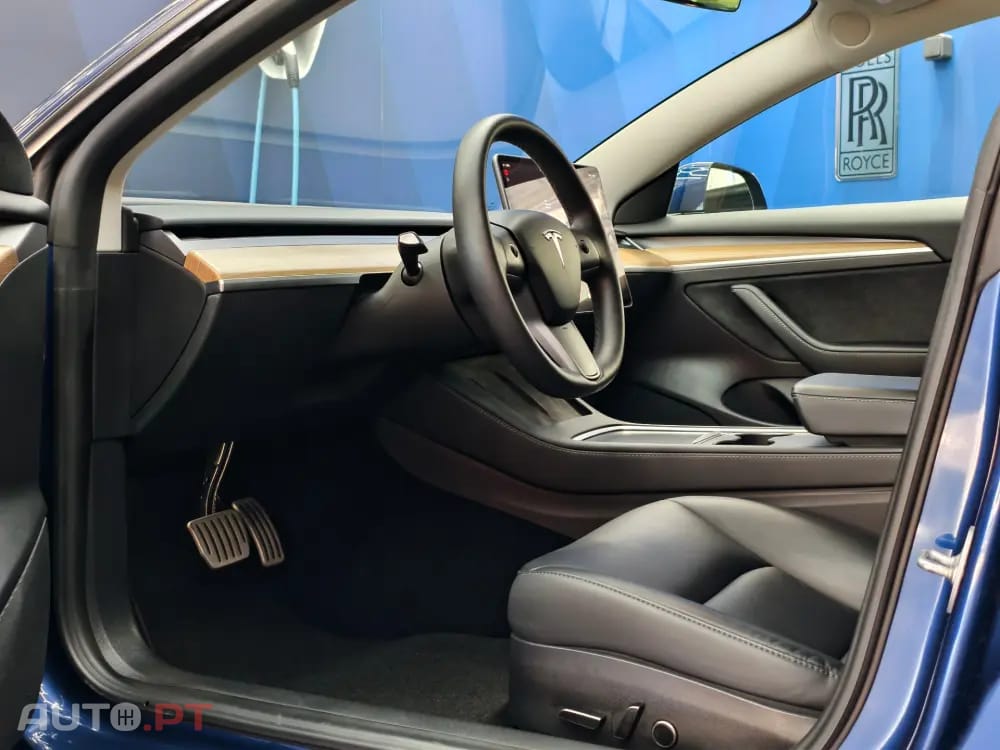Tesla Model 3 Performance Tração Integral