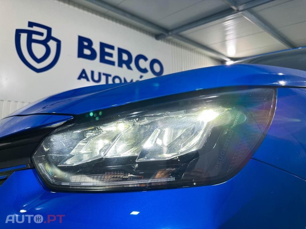 Peugeot 208 1.2 Hybrid Allure e-DCS6
