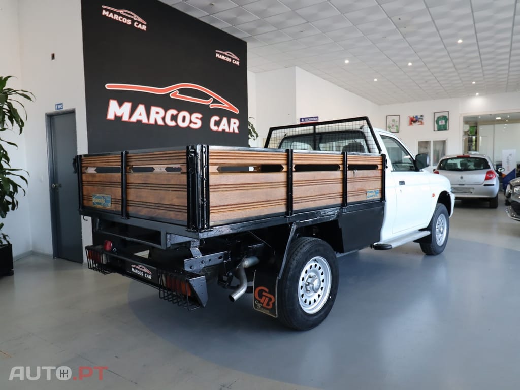 Mitsubishi L200 2.5 TD Club