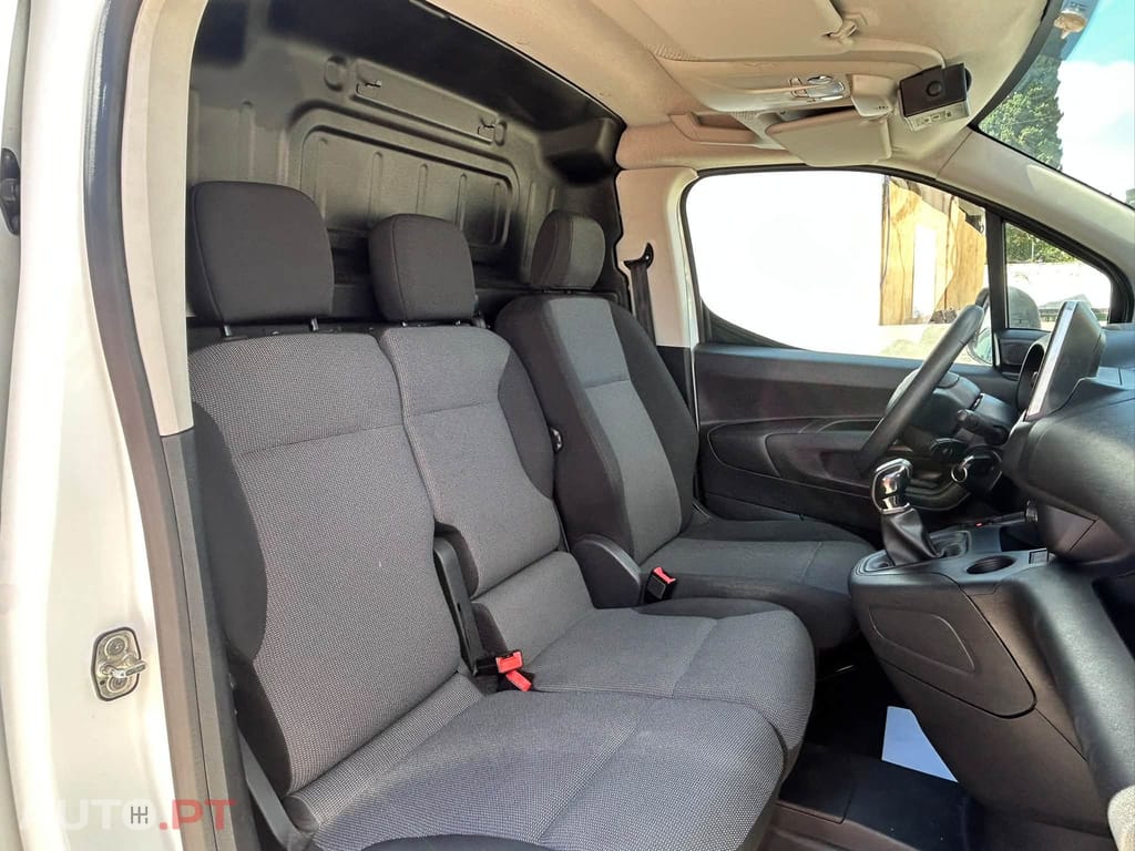 Citroen Berlingo 1.5 BlueHDI XL Feel-3Lug-Cx Fibrada
