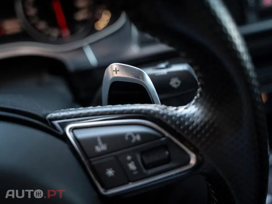 Audi A6 3.0 TDi V6 quattro S-line S tronic