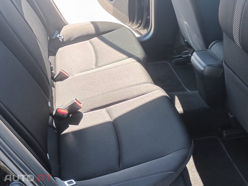 Honda Civic Elegance Navi