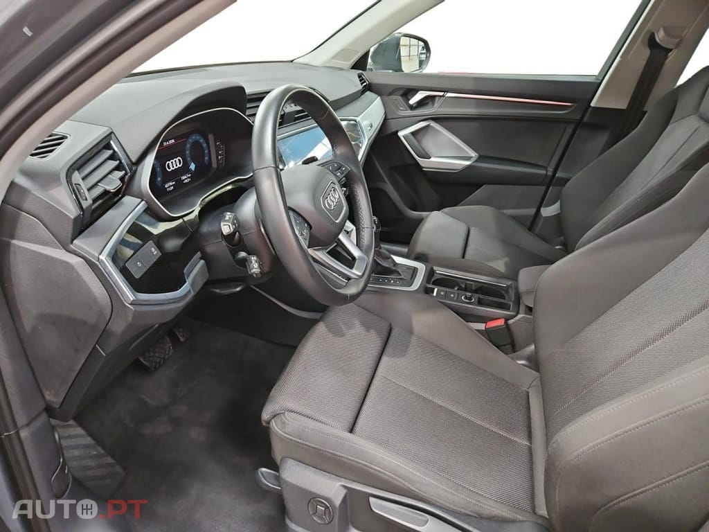 Audi Q3 45 TFSIe S line Design