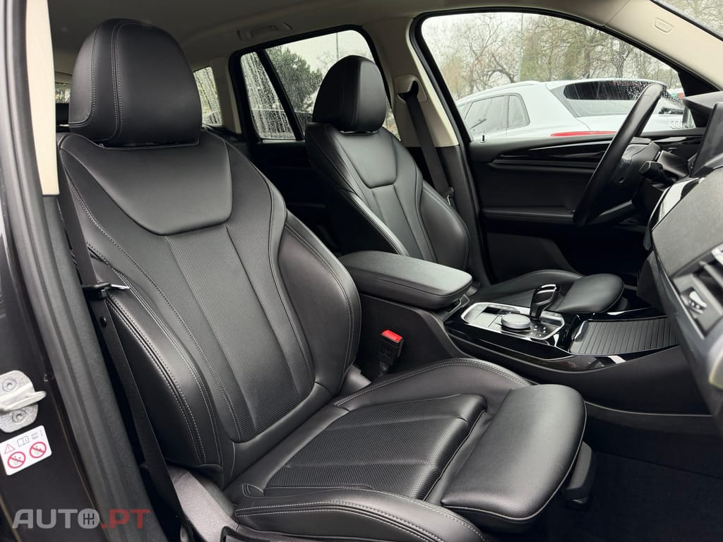 BMW X3 30 e xDrive Advantage