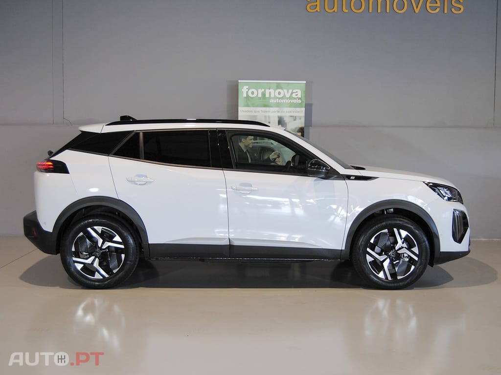 Peugeot E-2008 50 kWh Allure Pack