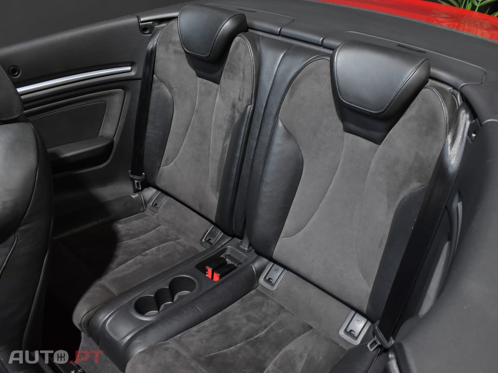 Audi A3 Cabrio 2.0 TDI S-line