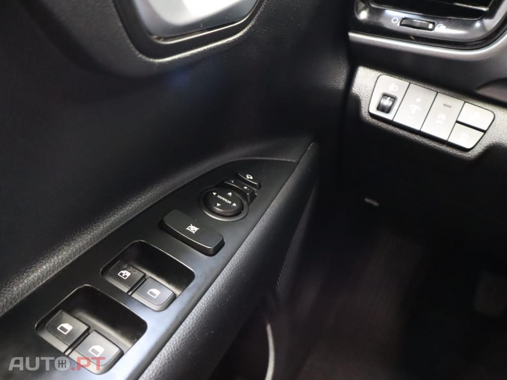 Kia Stonic 1.0 T-GDi ISG WAVE