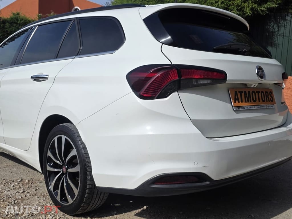 Fiat Tipo 1.3 M-Jet Lounge Tech J17