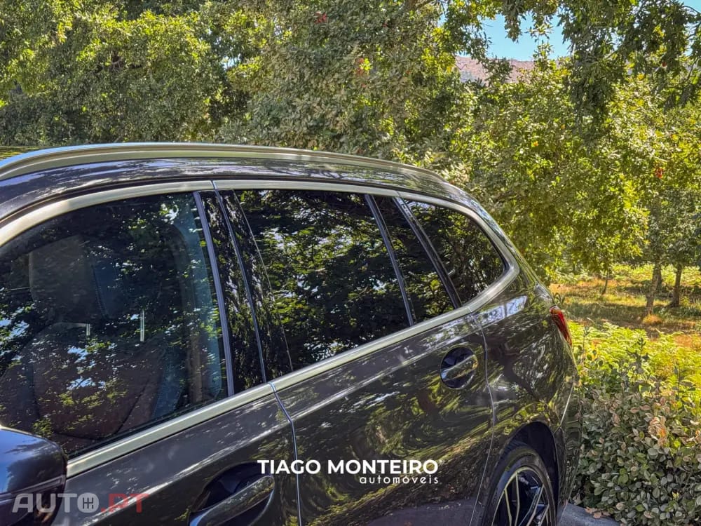 BMW 330 e Pack Desportivo M Auto