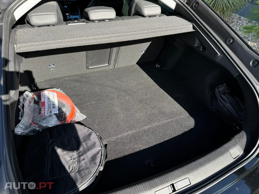 Peugeot 508 1.6 Hybrid Allure Pack e-EAT8