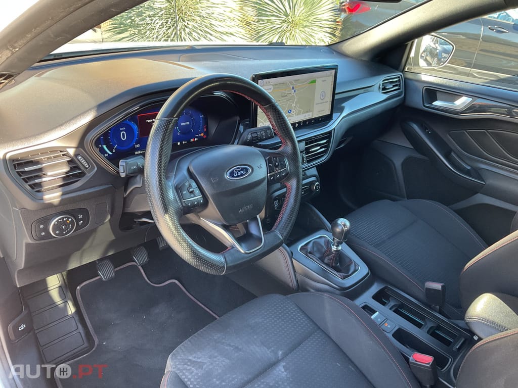 Ford Focus SW 1.0 EcoBoost MHEV ST-Line