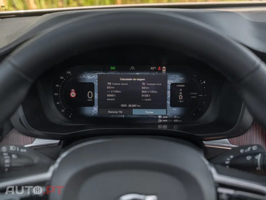 Volvo XC60 T8 AWD Recharge Ultimate Bright