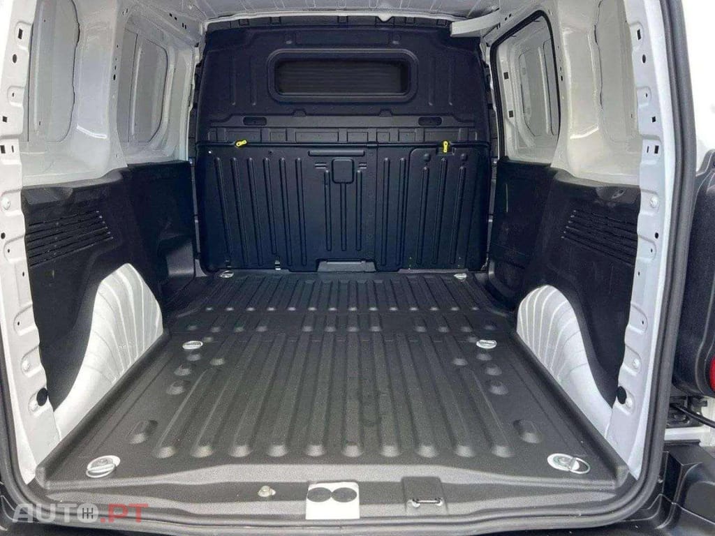 Citroen Berlingo I.V.A DEDUTÍVEL  1.5 BlueHDi 100 S&S M