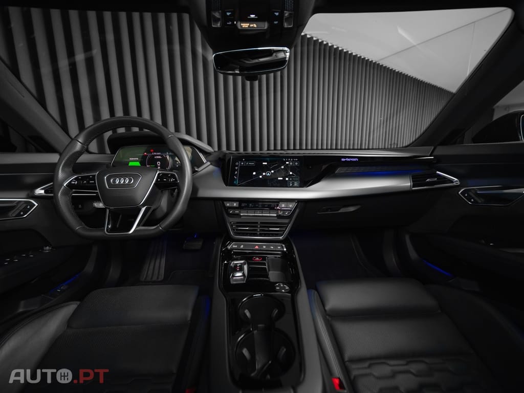 Audi E-Tron GT quattro