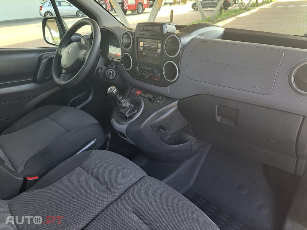 Peugeot Partner 1.6 BlueHDi Outdoor