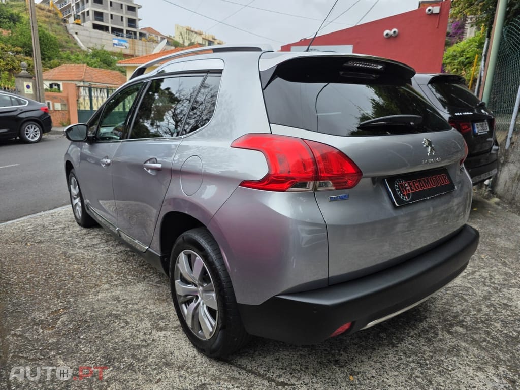 Peugeot 2008 1.6 BlueHDi Allure