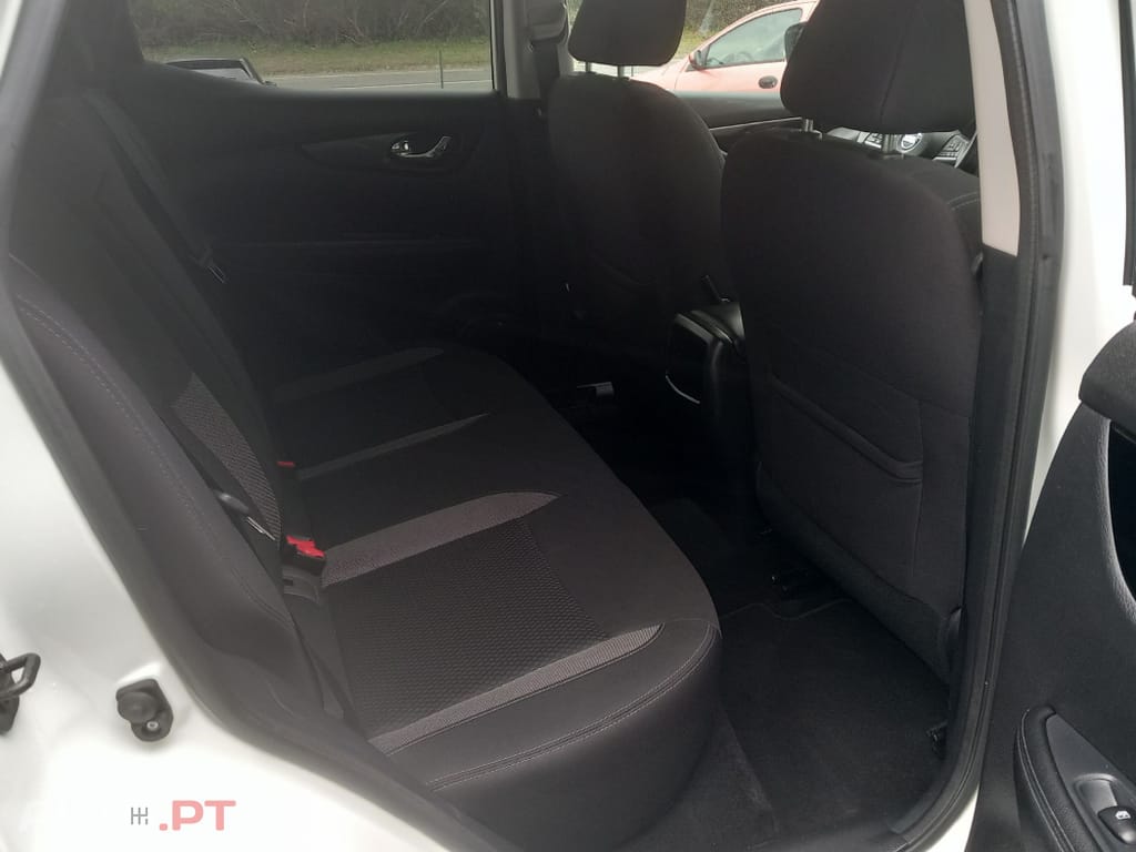 Nissan Qashqai 1.5 dCi N-Connecta Led