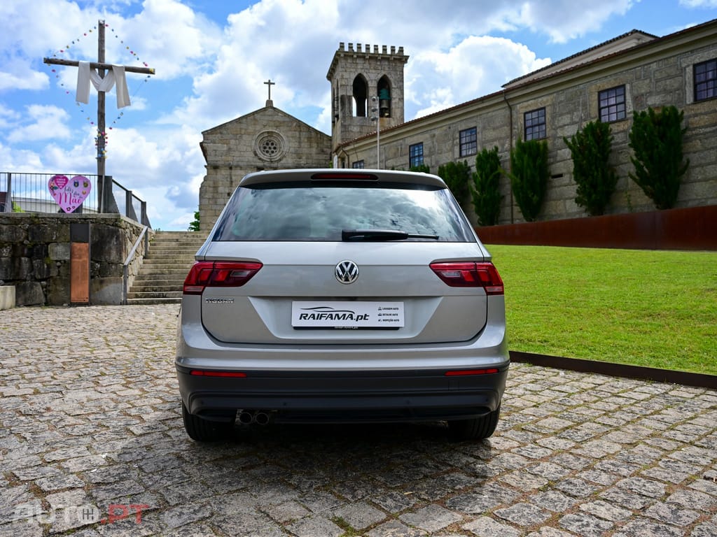 Volkswagen Tiguan 2.0 TDI Confortline DSG