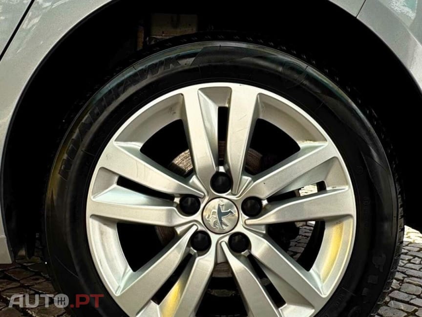 Peugeot 308 1.6 BlueHDi Style