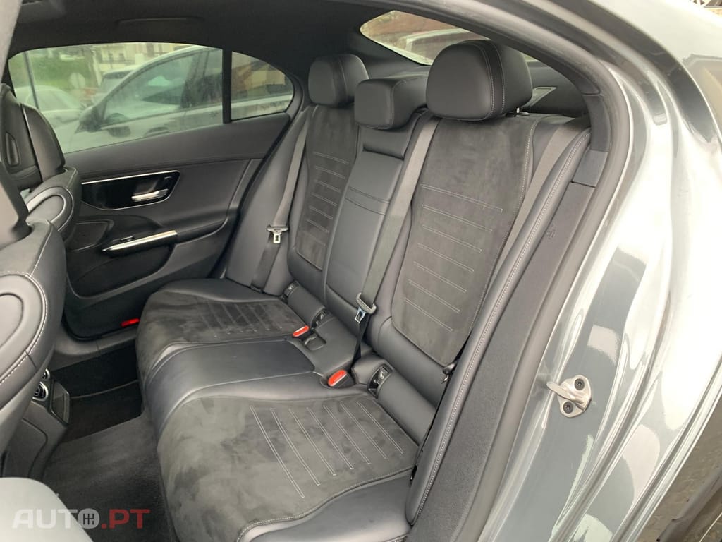 Mercedes-Benz C 220 d AMG Line