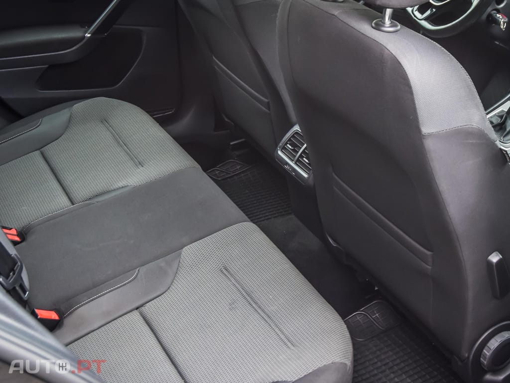 Volkswagen Golf 1.6 TDi Trendline