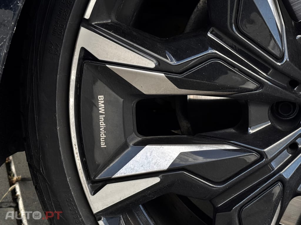 BMW i5 eDrive40 Pack Desportivo M Pro