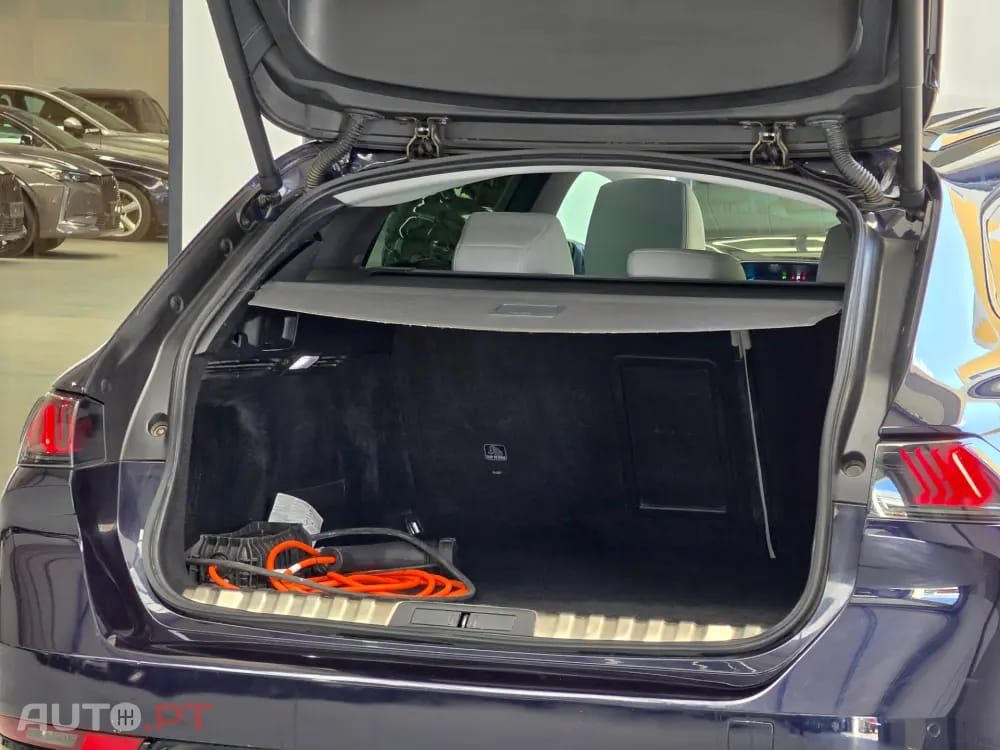 Peugeot 508 SW 1.6 Hybrid Allure e-EAT8