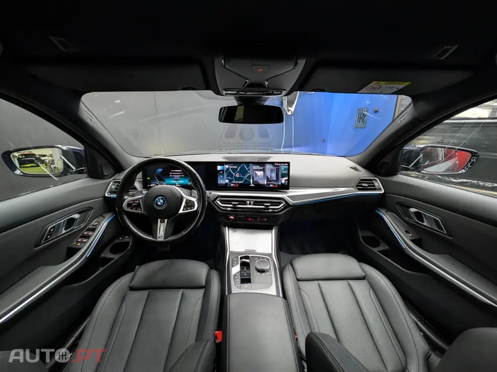 BMW 320 e Pack Desportivo M Auto