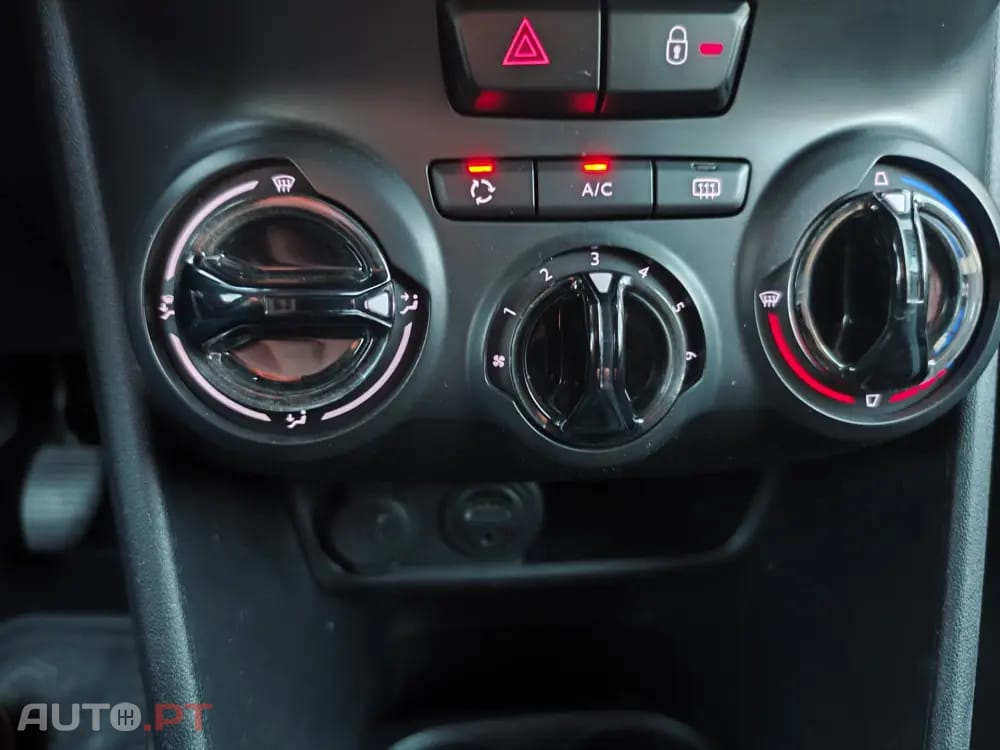 Peugeot 2008 1.2 PureTech Style