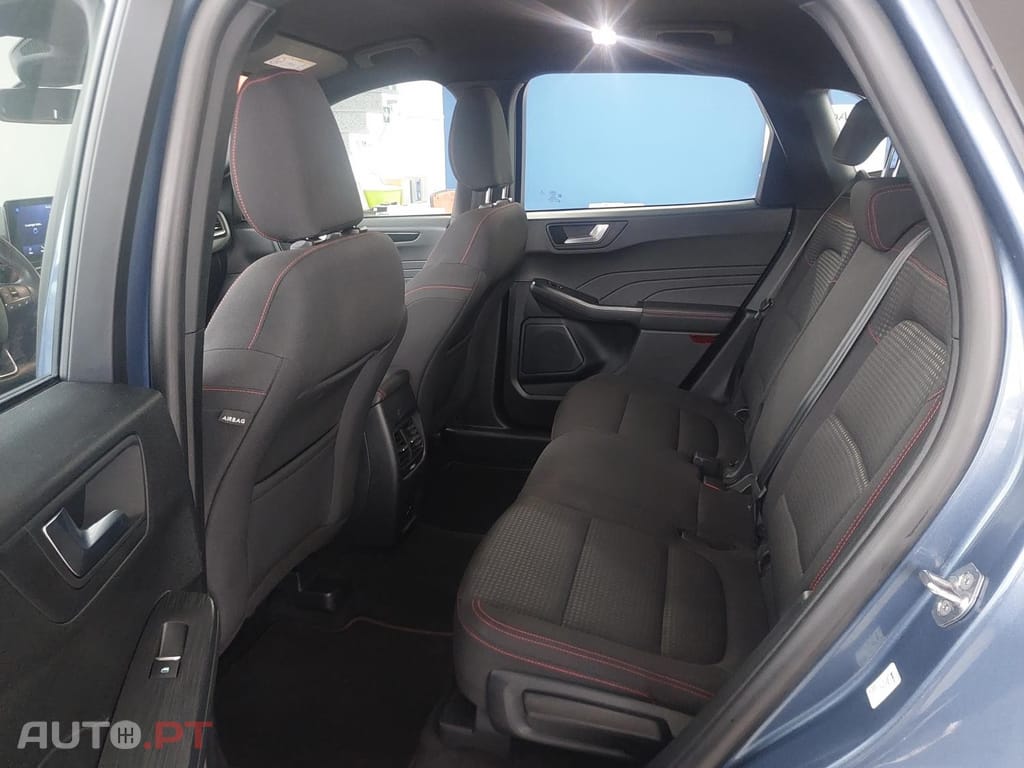 Ford Kuga 1.5 EcoBoost ST-Line