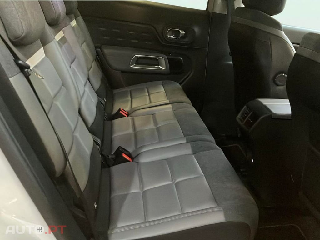 Citroen C5 Aircross 1.6 Hybrid Shine e-EAT8