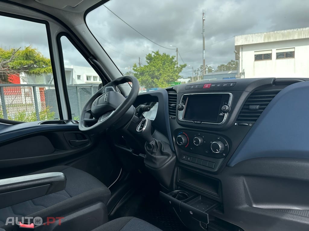 Iveco Daily Outro