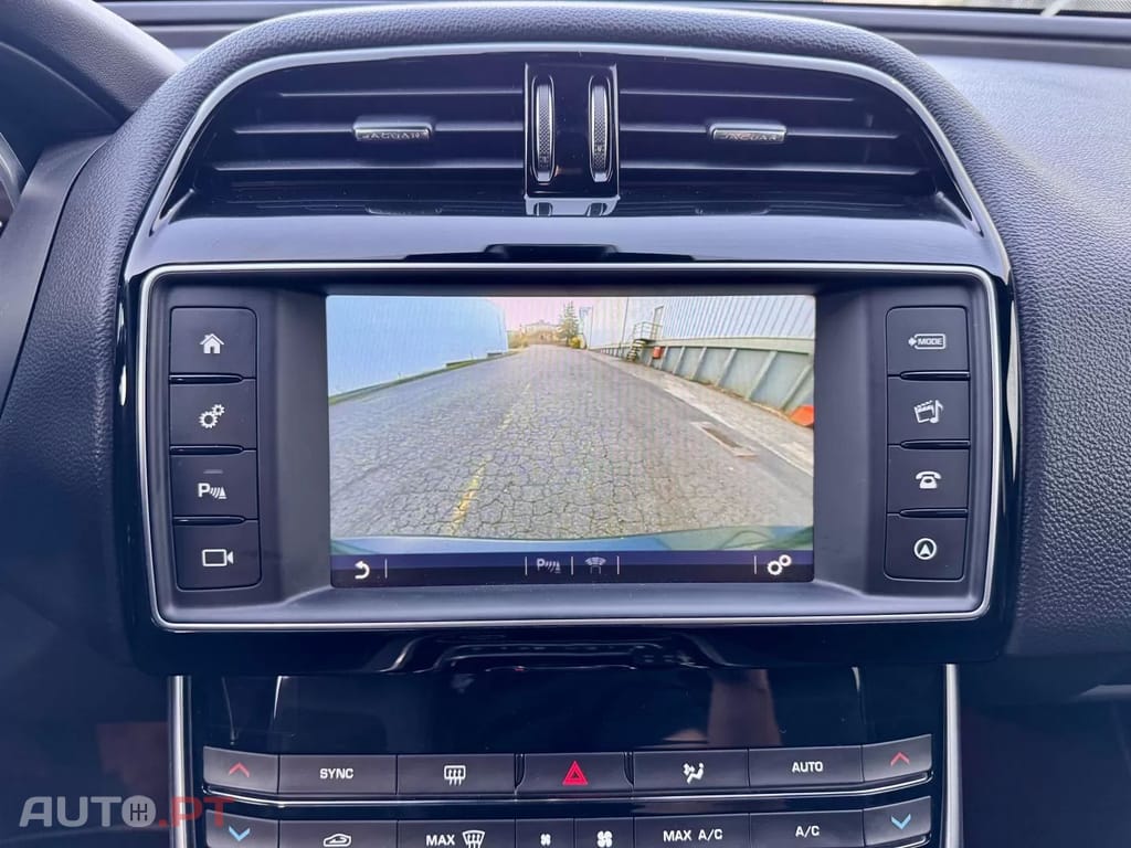 Jaguar XE 2.0 D R-Sport Aut.