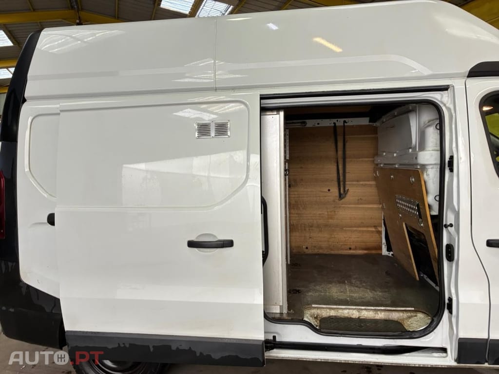 Renault Trafic 2.0 dCi L2H2 1.2T