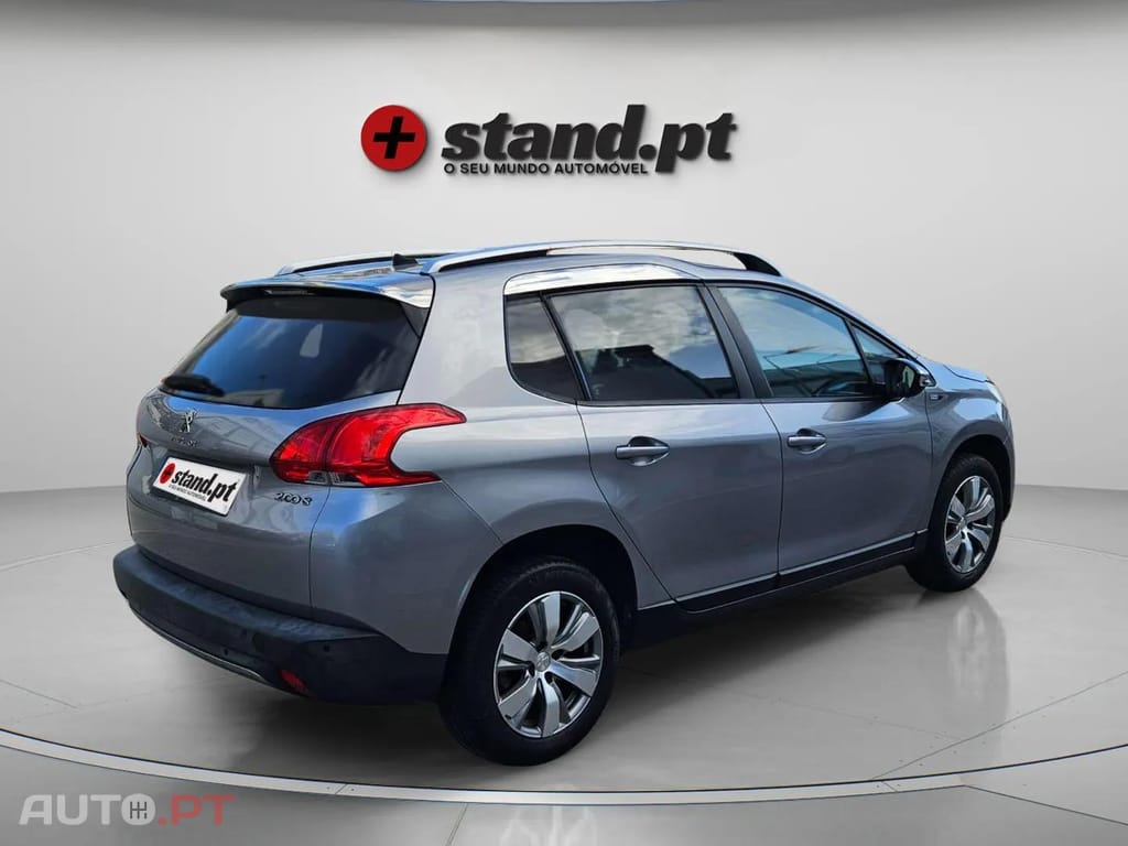 Peugeot 2008 1.2 PureTech Style