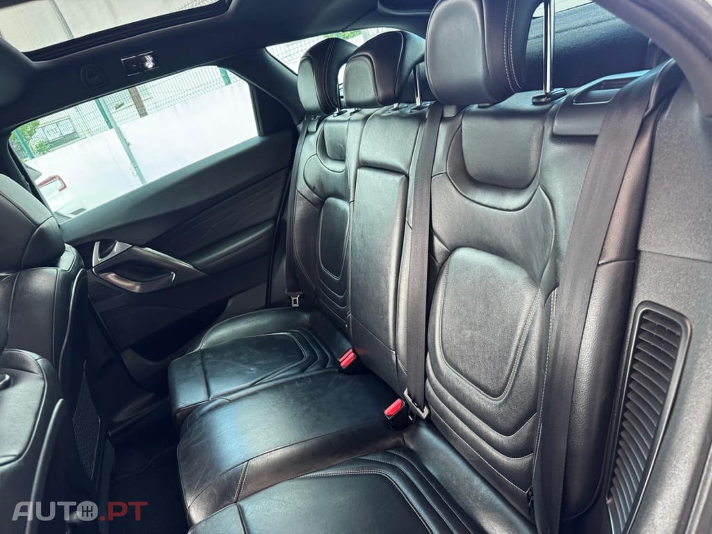 Citroen DS5 2.0 HDi Hybrid4 So Chic CMP6