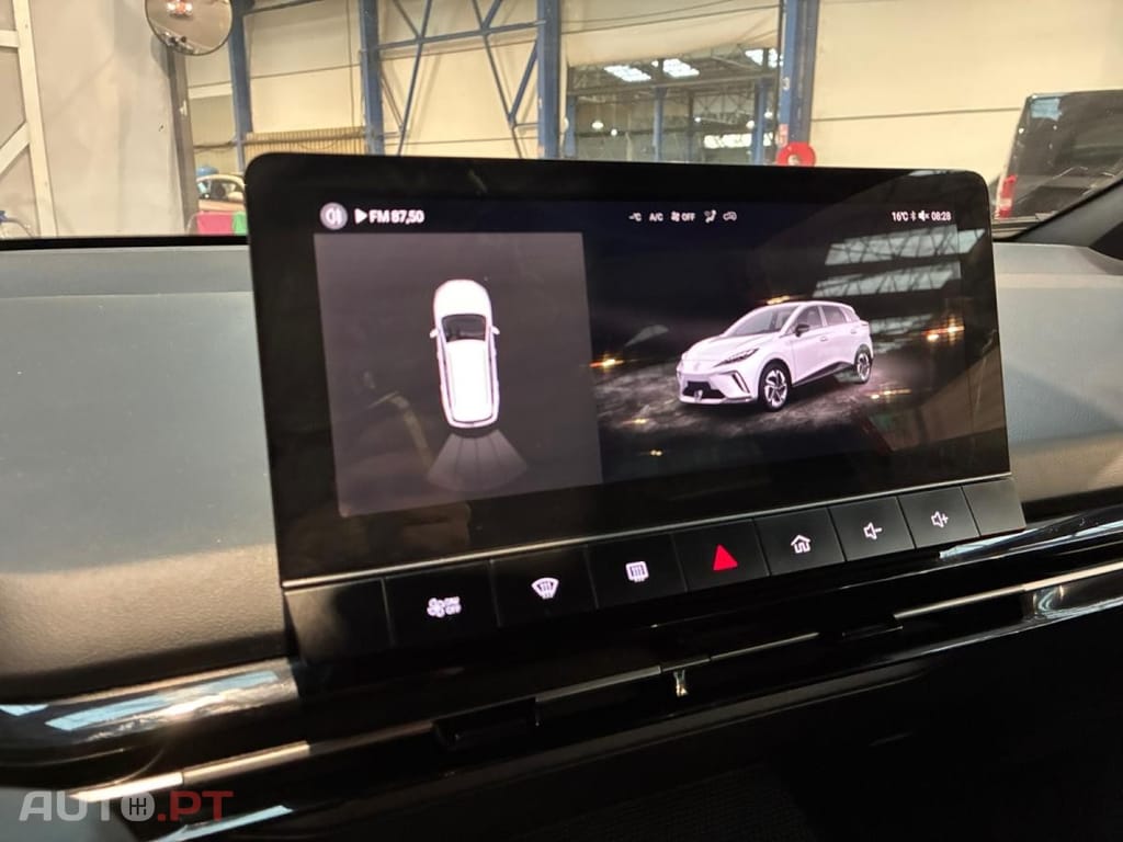 MG MG4 64 kWh Comfort