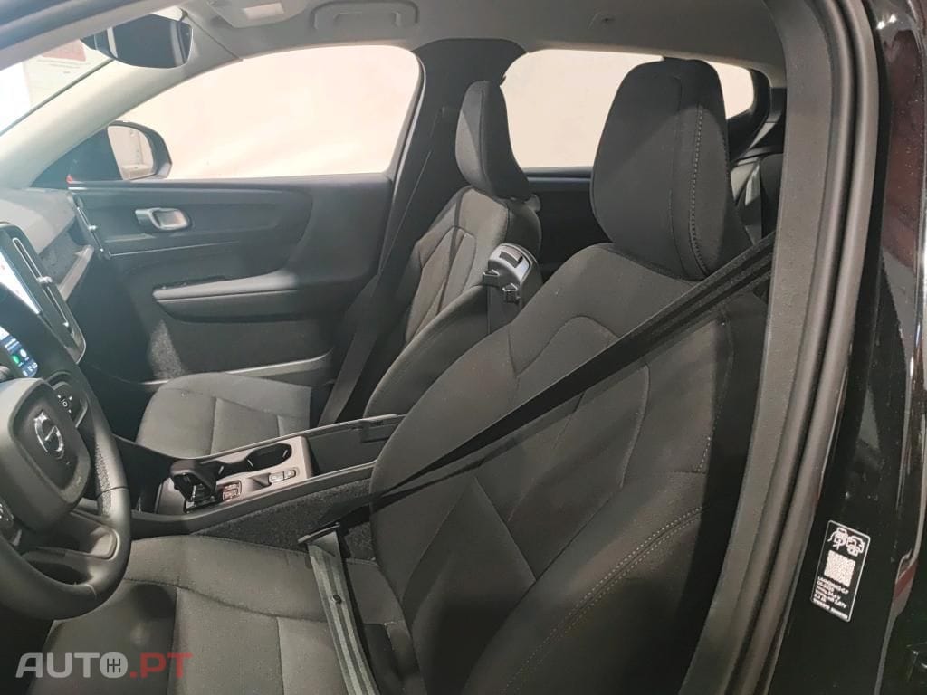 Volvo XC40 2.0 B3 Essential