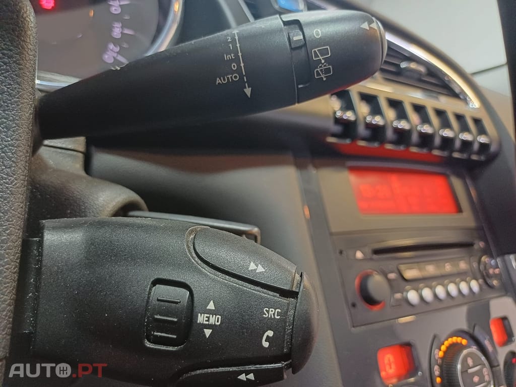 Peugeot 3008 1.6 HDi Allure