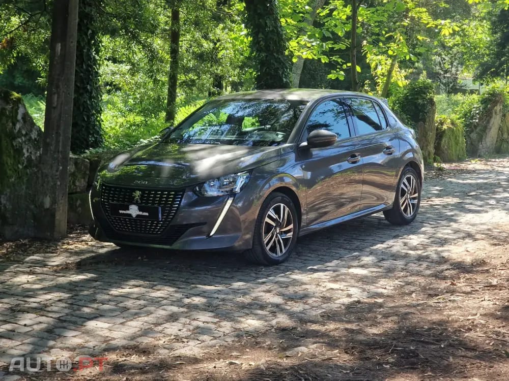 Peugeot 208 1.2 PureTech Allure Pack EAT8