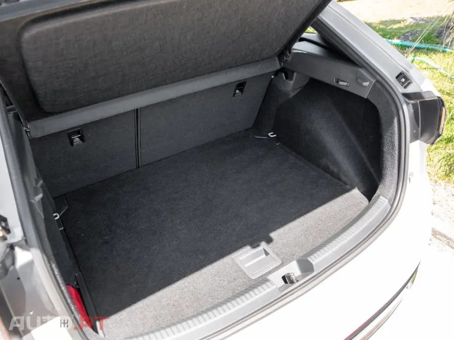 Volkswagen Taigo 1.0 TSI OPF DSG R-Line