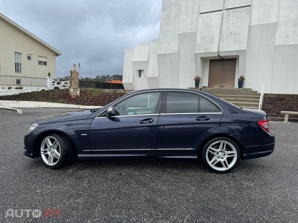 Mercedes-Benz C 320 AVANTGARDE