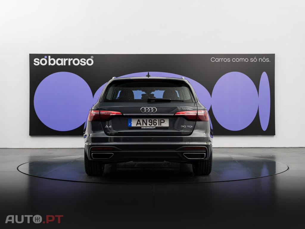 Audi A4 Avant 30 TDI S tronic
