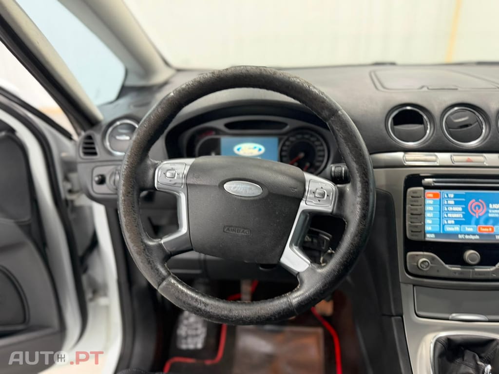 Ford S-Max 2.0 TDCi Titanium 7L