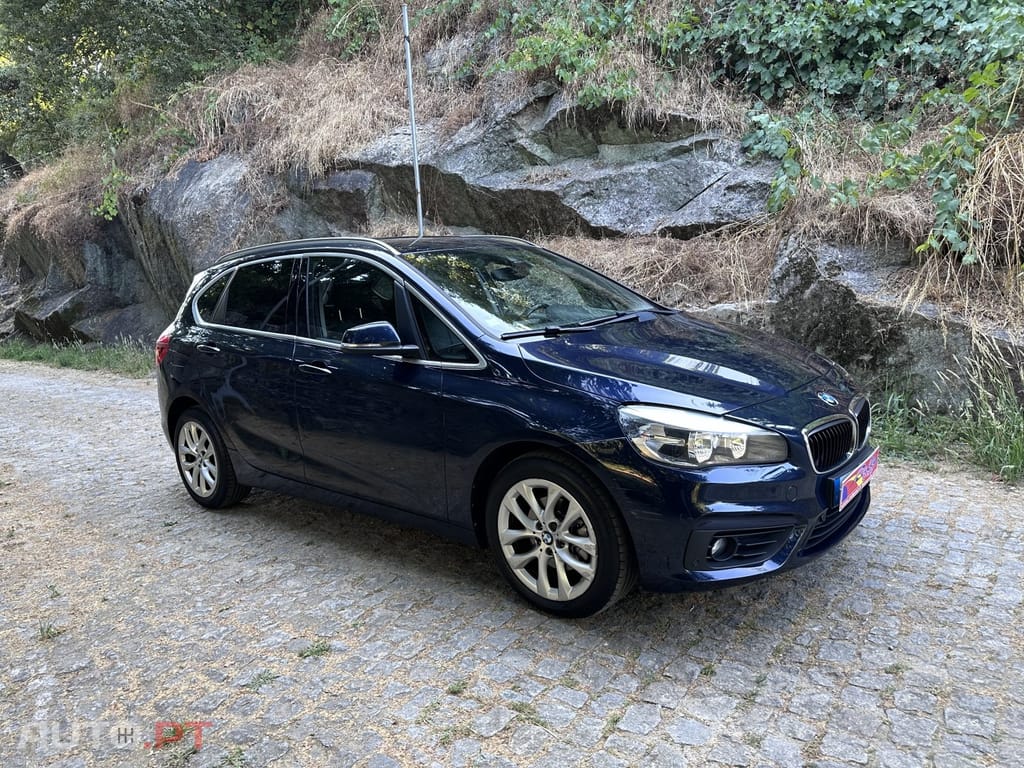 BMW 216 d Line Luxury
